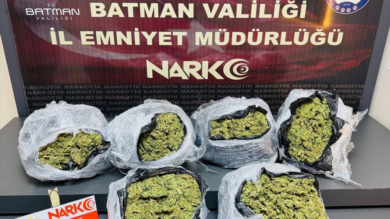 Batman'da Uyuşturucu Operasyonu: 5 Kilo 400 Gram Skunk Ele Geçirildi