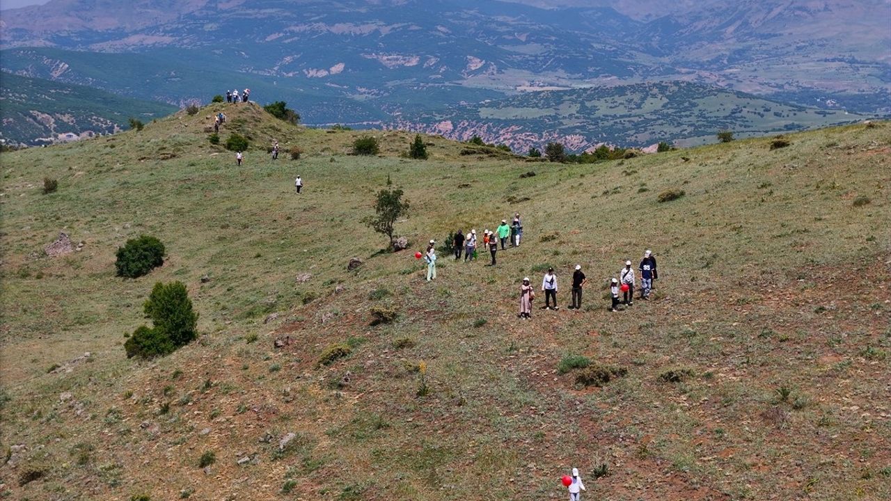 Bingöl'de Baba-Çocuk Doğa Kampı Etkinliği