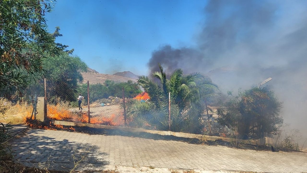 Bodrum'da Çıkan Yangın Kontrol Altına Alındı