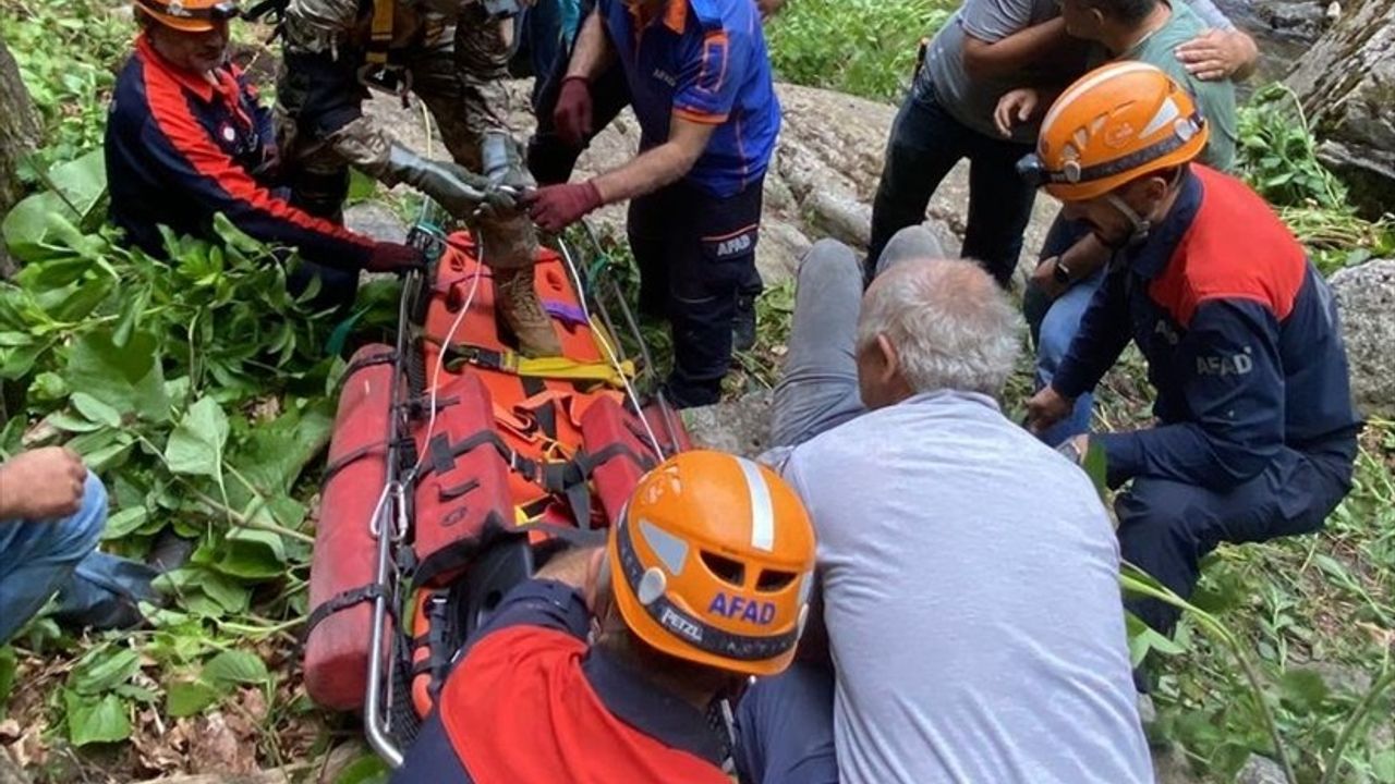 Bursa'da Helikopterle Kurtarma Operasyonu