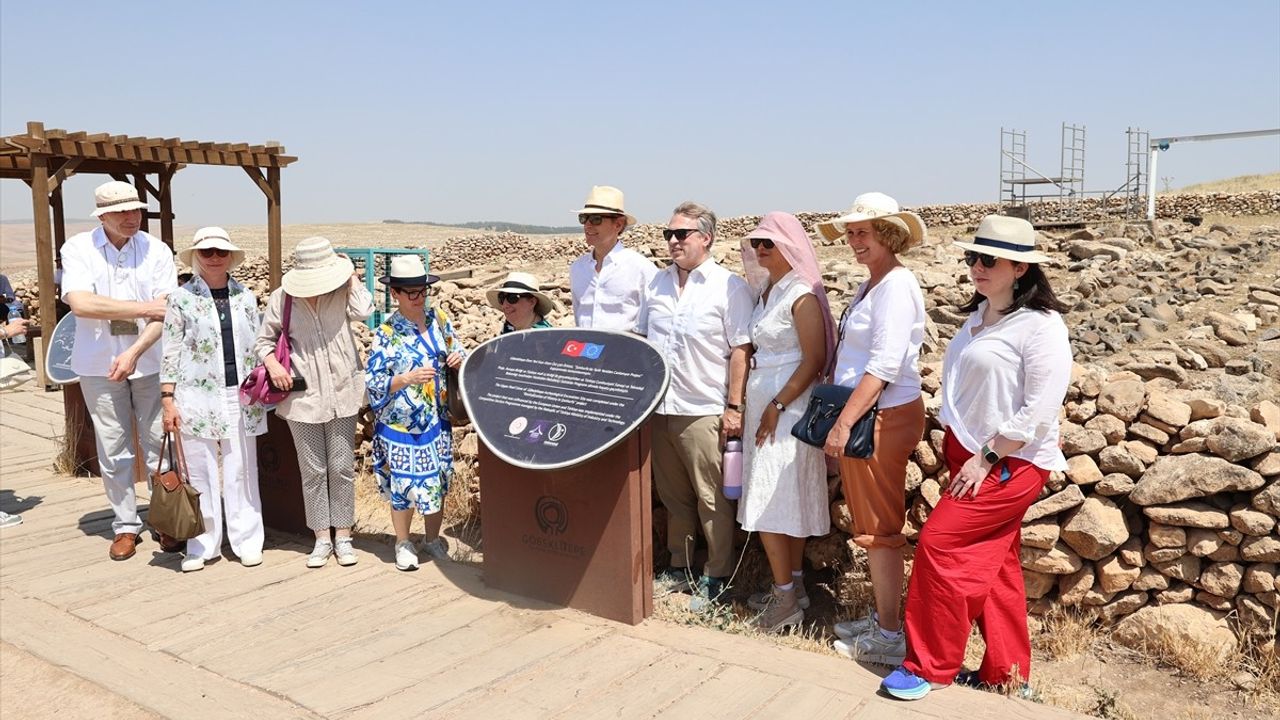 Büyükelçi Ossowski'den Göbeklitepe'de Barış Mesajı