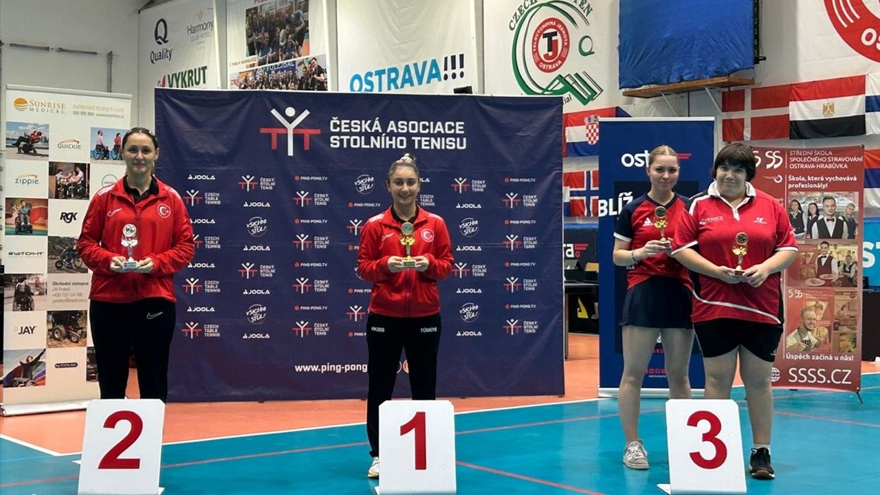 Çekya'da Para Masa Tenisi Turnuvası'nda Milli Sporcularımız Altın ve Gümüş Madalya Kazandı