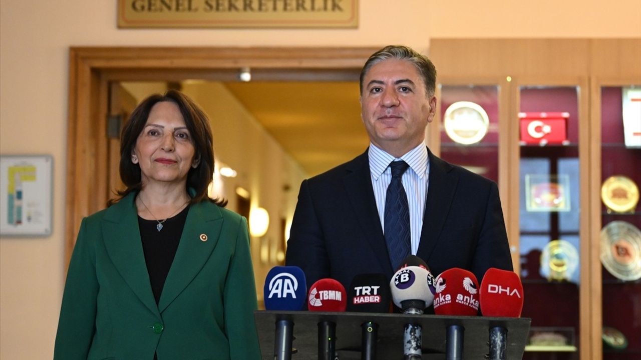 CHP'de Meclis Başkanlığı için Uğur Bayraktutan Aday Gösterildi