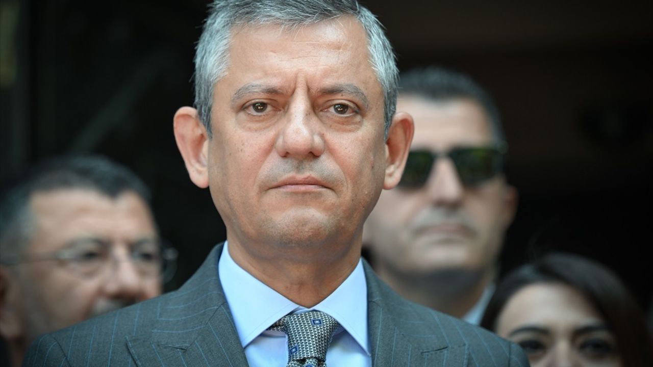 CHP Genel Başkanı Özgür Özel'den TESK'e Ziyaret
