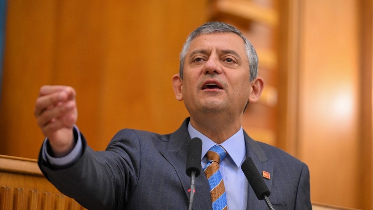 CHP'nin Asgari Ücret Talebi 30 Bin 205 Lira