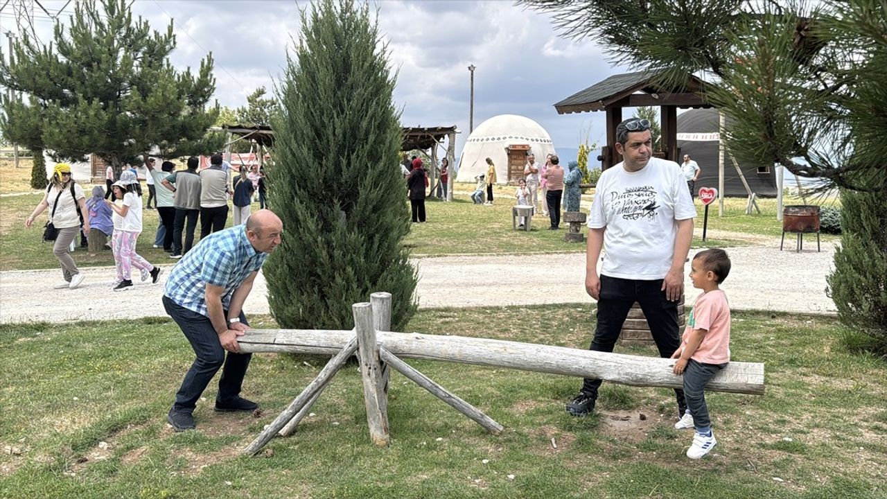 Çorum'da Ailelerle Dijital Detoks Etkinliği Düzenlendi