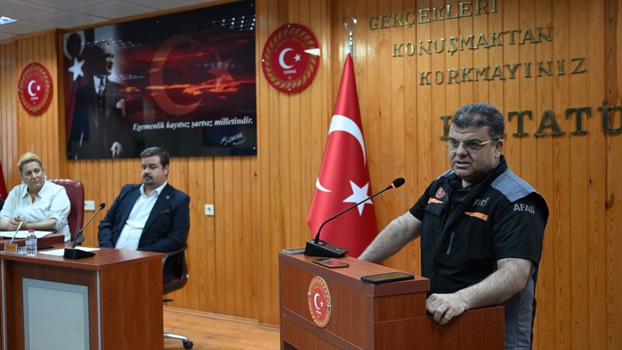 Edirne'de Arama Kurtarma Eğitimi Hedefi 2000 Kişi
