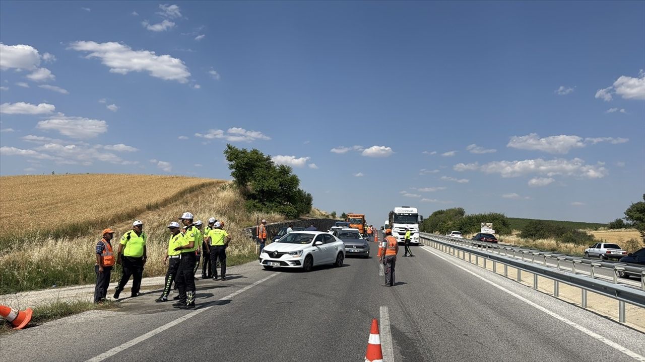Edirne'de Feci Kaza: 5 Ölü, 1 Yaralı