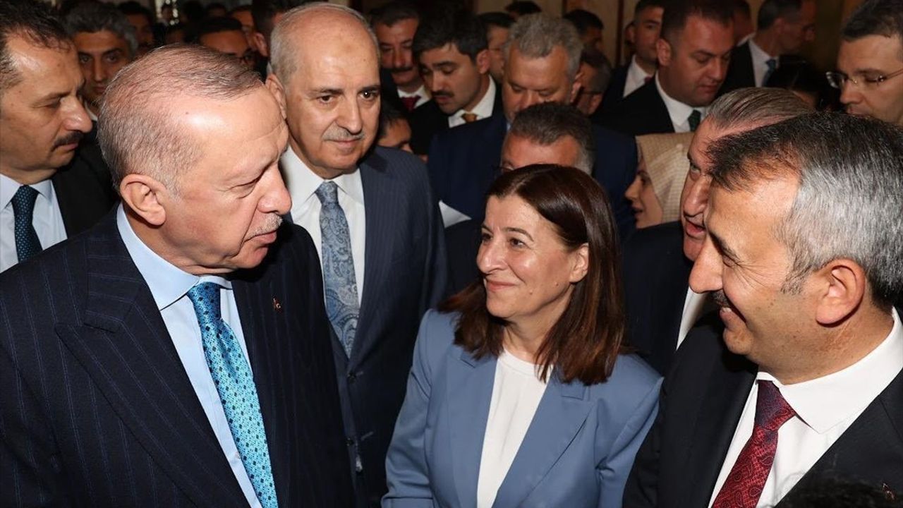 Edirne Valisi Yunus Sezer, Cumhurbaşkanı Erdoğan'ı Kırkpınar Yağlı Güreşleri'ne Davet Etti
