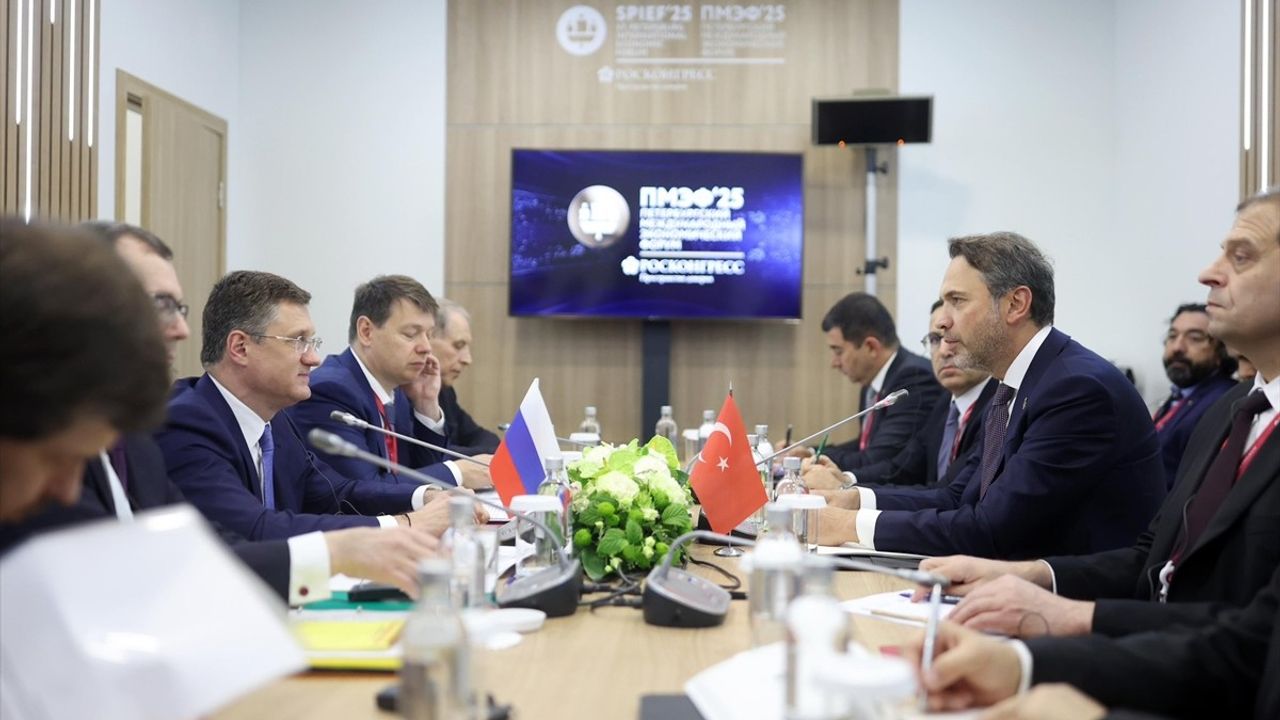 Enerji İşbirliği Toplantısı: Türkiye ve Rusya'dan Önemli Adımlar