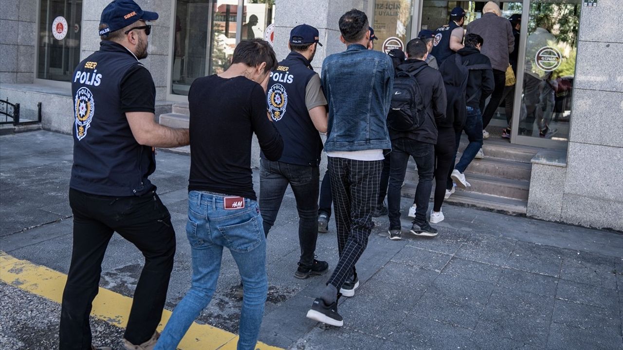 Erzurum'da Sahte İlan Dolandırıcılığına Operasyon: 19 Tutuklama