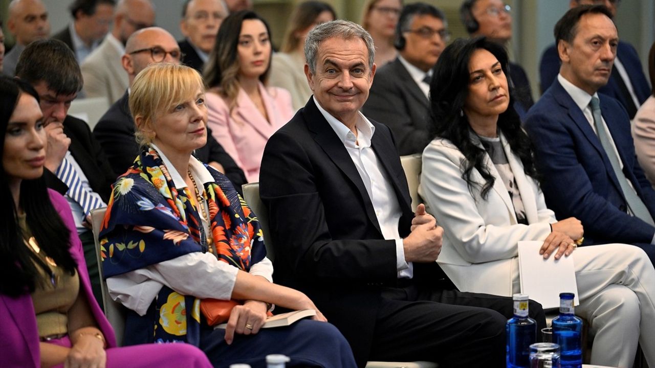 Eski İspanya Başbakanı Zapatero'dan Türkiye'nin AB Üyeliğine Destek