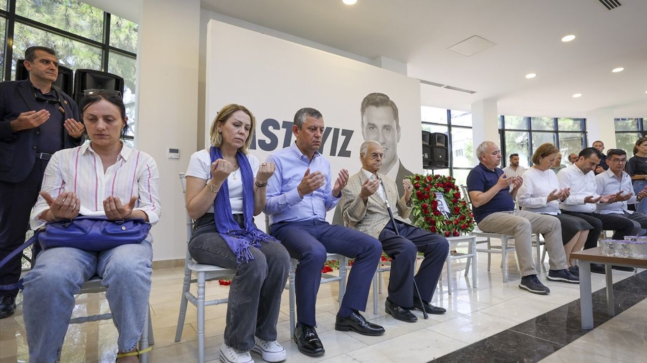 Ferdi Zeyrek İçin Taziye Ziyaretleri Devam Ediyor