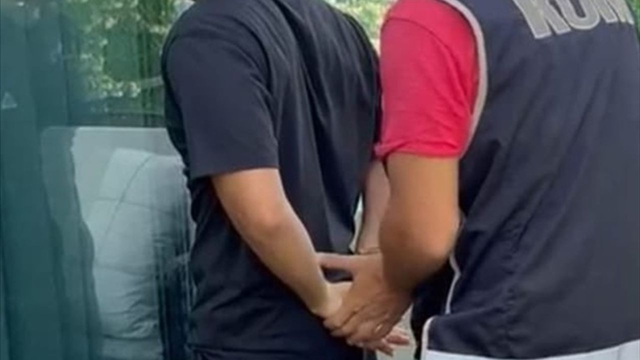 Fethiye'de Uluslararası Aranan Şahıs Yakalandı