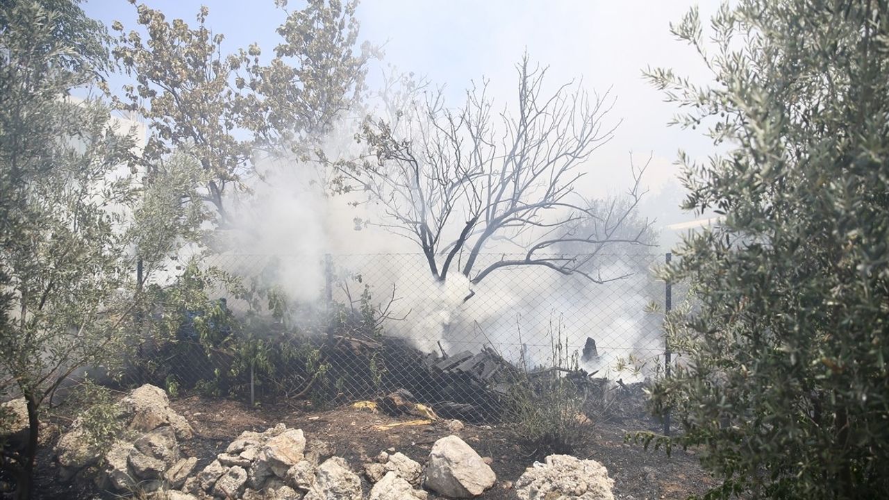 Fethiye'de Yangın Kontrol Altına Alındı