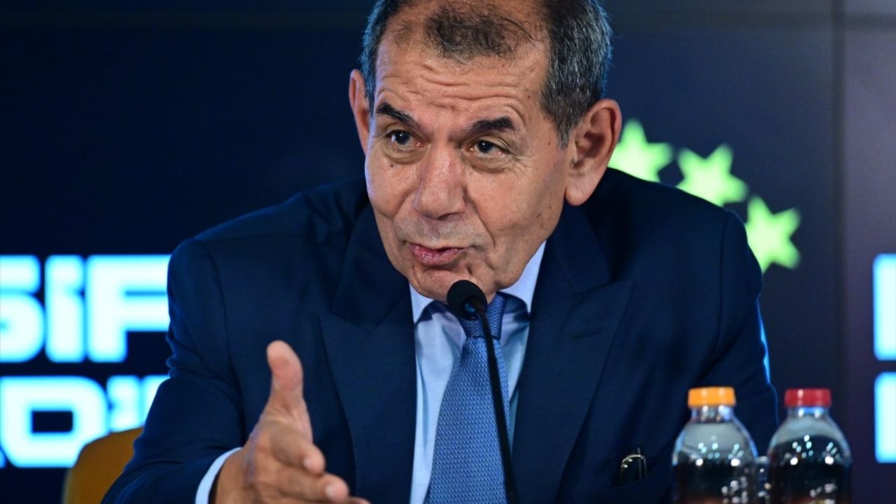 Galatasaray Başkanı Dursun Özbek'ten Transfer ve Sponsorluk Açıklamaları