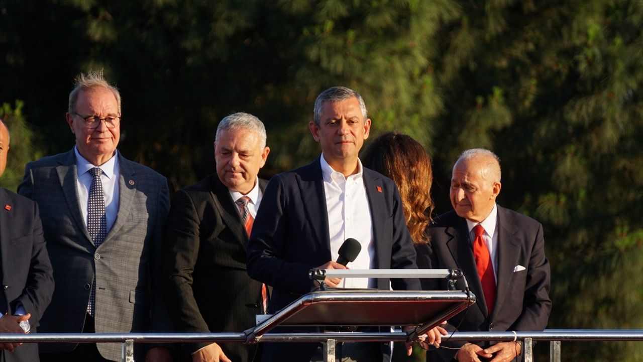 Gaziosmanpaşa'da Hırsızlık Olayı Güvenlik Kamerasında