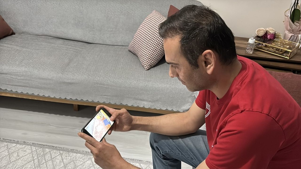 Güvenlik Görevlisi Kediyi Heimlich Manevrasıyla Kurtardı