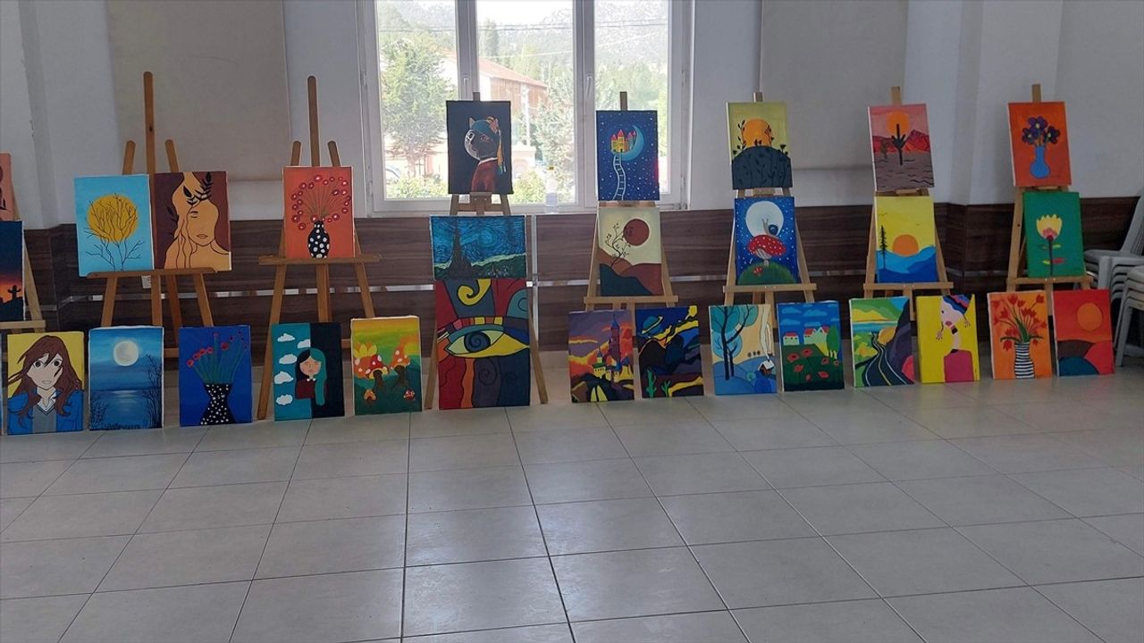 Isparta'da Geleneksel Deri İşlemeciliği Yaşatılıyor