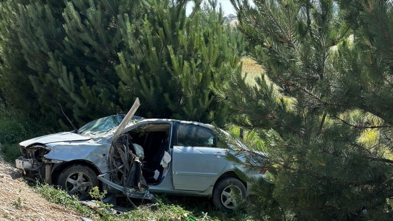 Isparta'da Otomobil Kazası: Bir Kişi Hayatını Kaybetti