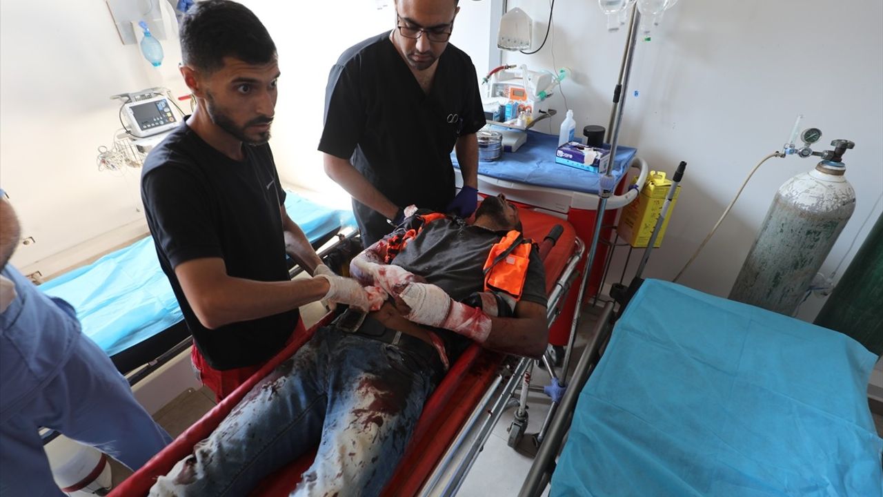 İsrail'in Gazze'ye Yönelik Saldırıları Sonrasında 65 Filistinli Hayatını Kaybetti
