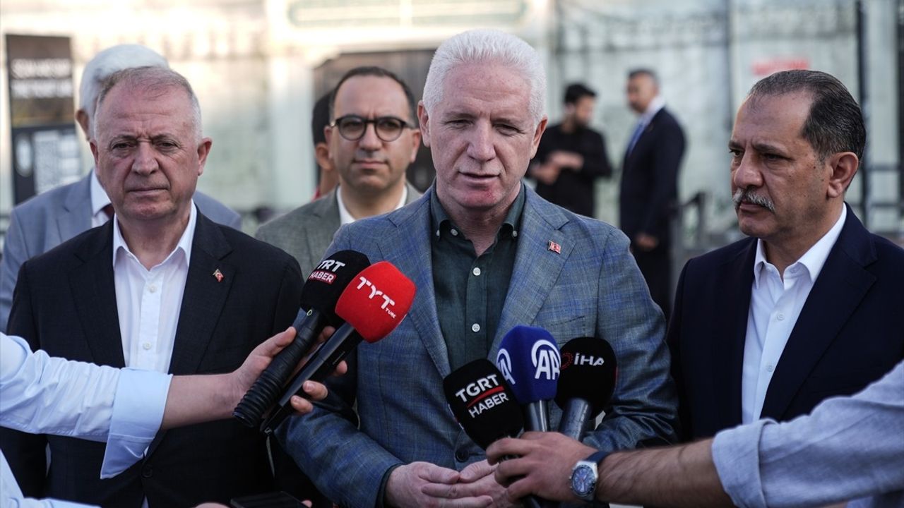 İstanbul'da Kurban Bayramı Namazı Coşkusu