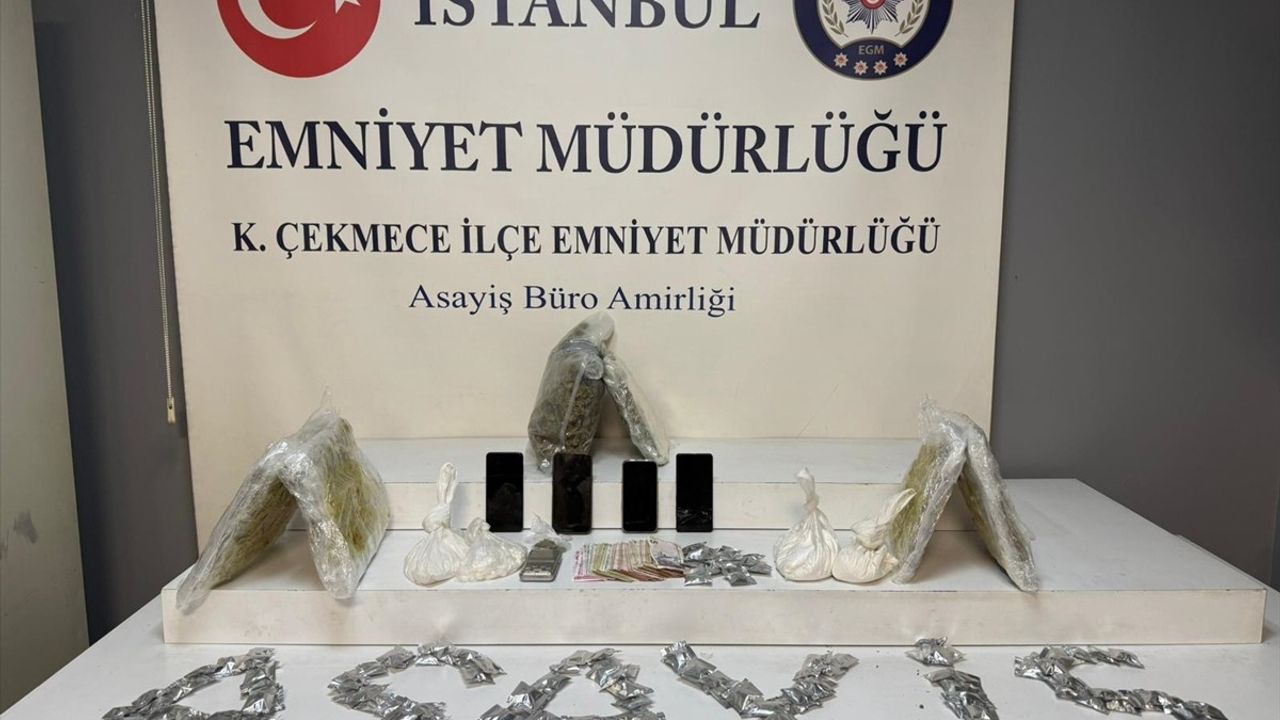 İstanbul'da Uyuşturucu Operasyonu: 5 Gözaltı