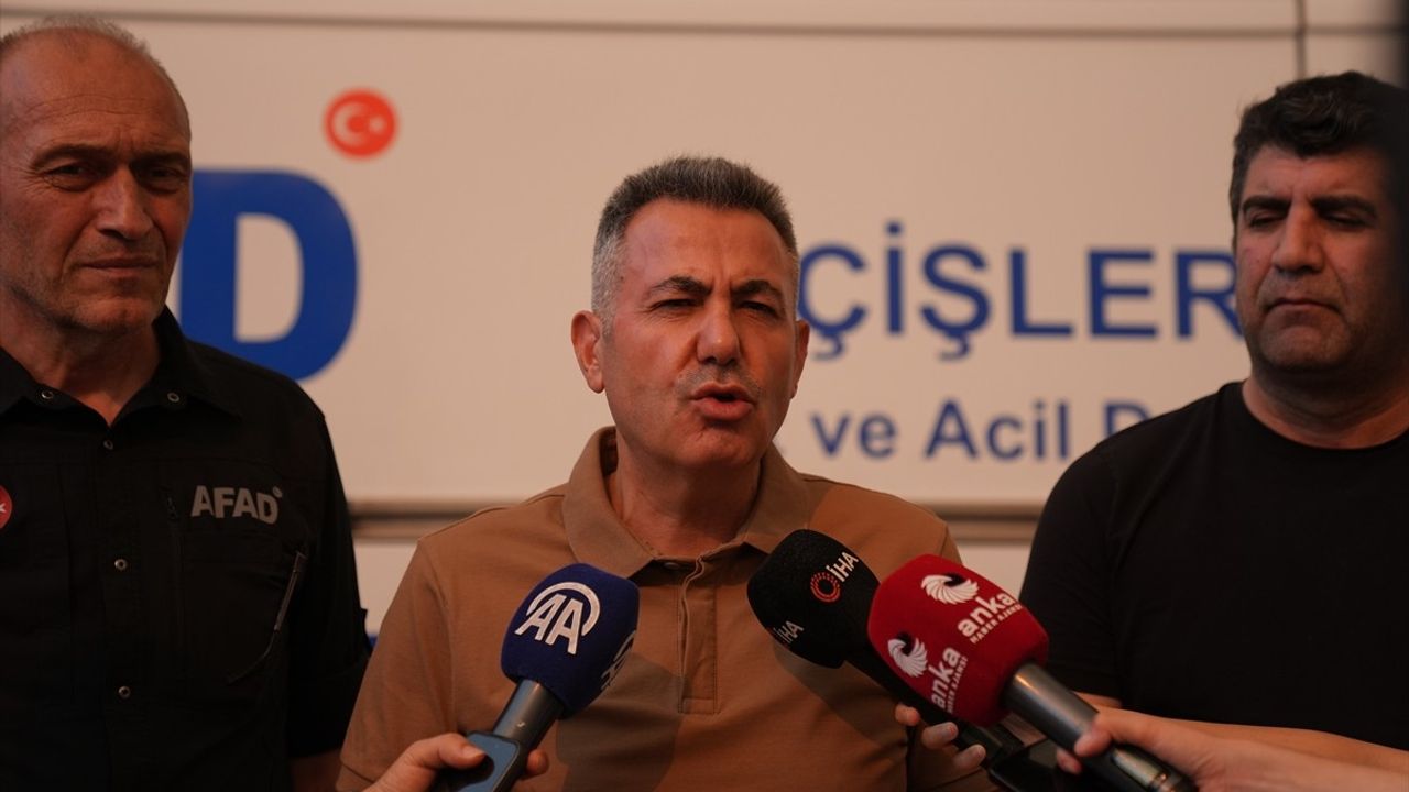 İzmir'deki Yangınla İlgili Kritik Açıklamalar
