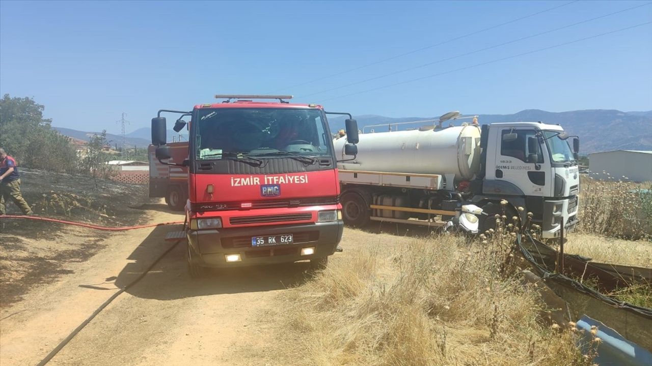 İzmir Torbalı'da Orman Yangını Kontrol Altına Alındı