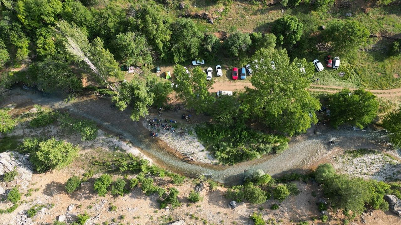 Kahramanmaraş'ta Doğa Tutkunları Bayramı Kale Boynu Kanyonu'nda Geçirdi