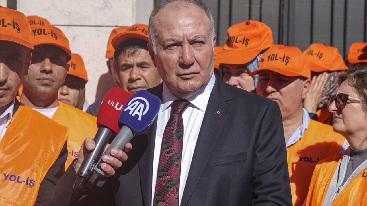 Kamu İşçileri İçin Acil Teklif Beklentisi