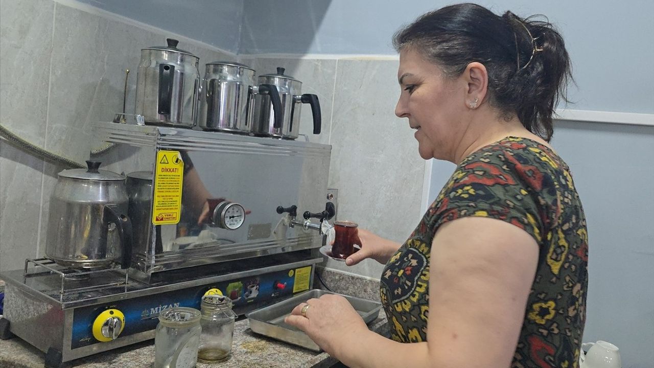 Karabük'te Kadınlara Özel Kıraathane Gecesi