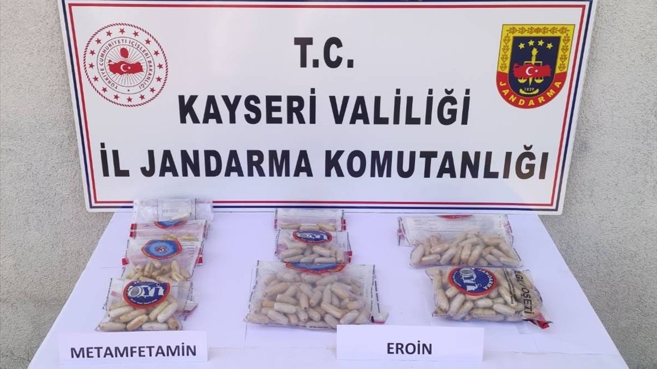 Kayseri'de Uyuşturucu Ticareti İçin Gözaltına Alınan 3 Şüpheli Tutuklandı