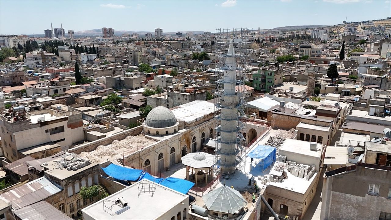 Kilis'teki Tarihi Ulu Cami Yeniden İbadete Açılacak