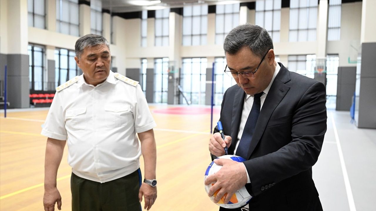 Kırgızistan'da Yolsuzlukla Mücadelede Tarihi Başarı