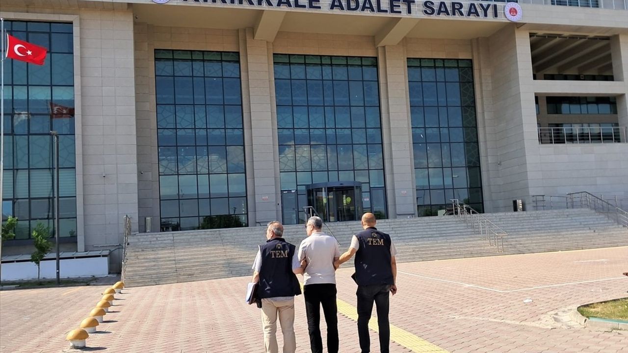 Kırıkkale'de FETÖ Hükümlüsü Sahte Kimlikle Yakalandı