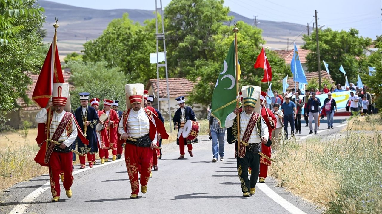 Kırım Tatar Milli Bayrak Günü’nde Kürşad Zorlu’nun Mesajı