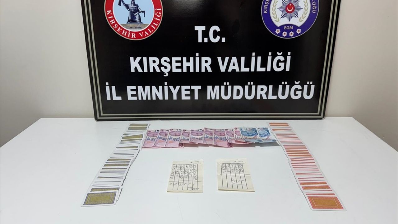 Kırşehir'de Kumar Operasyonu: 4 Kişiye Ceza