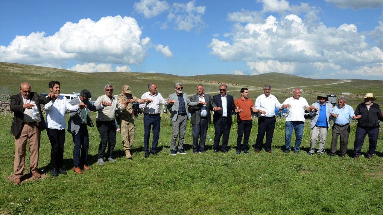 Köroğlu Köyü Yayla Festivali Kars'ta Coşkuyla Gerçekleşti