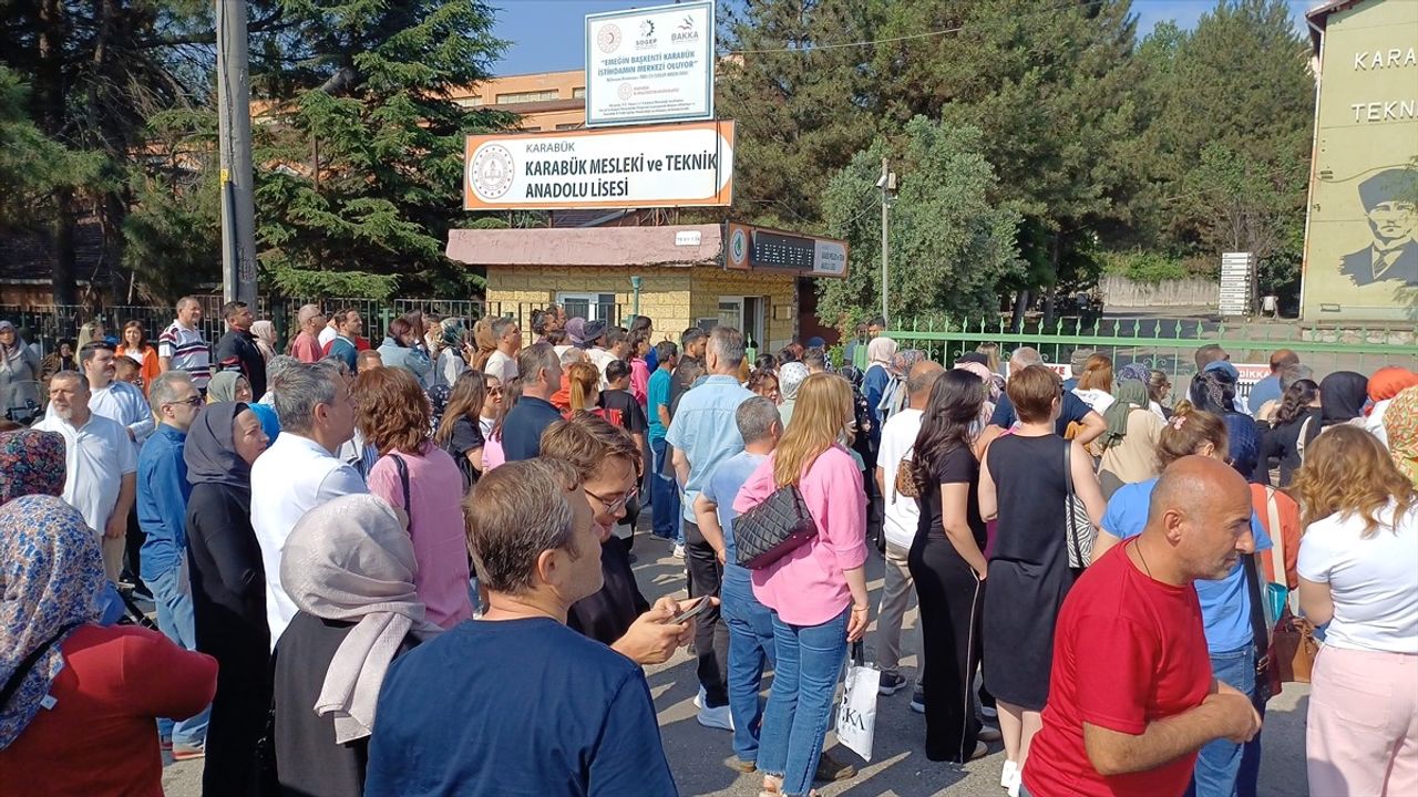 LGS Merkez Sınavı Başladı