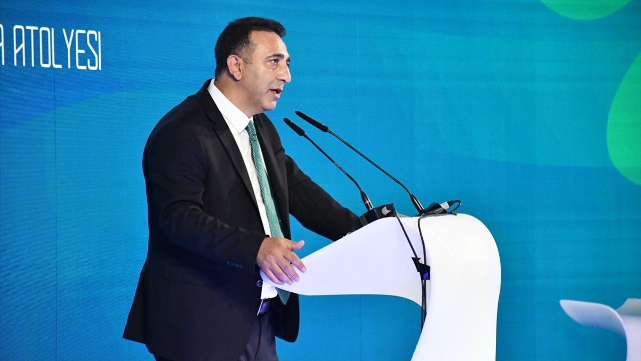 Makedon Enerji Forumu Üsküp'te İkinci Günüyle Devam Ediyor