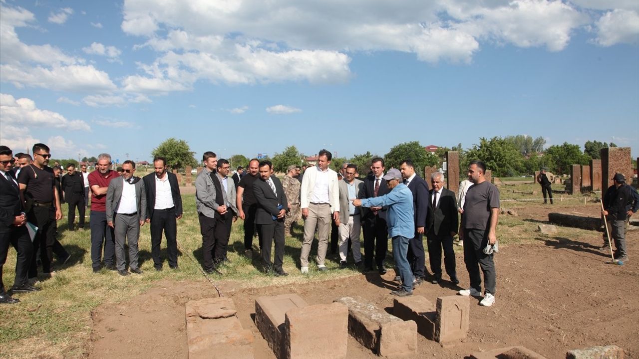 Malazgirt Zaferi İçin Hazırlıklar Sürüyor