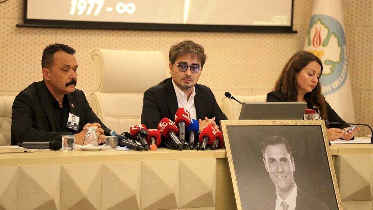 Manisa'da Yeni Başkan Besim Dutlulu Oldu