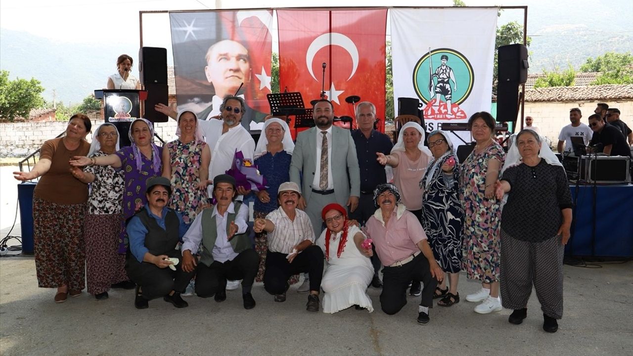 Ödemiş'te Geleneksel Davut Dede Şenliği Yapıldı