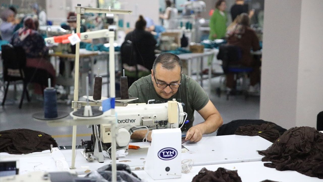 Ordu'da Tekstil Sektöründe İstihdam Garantili Kurslar