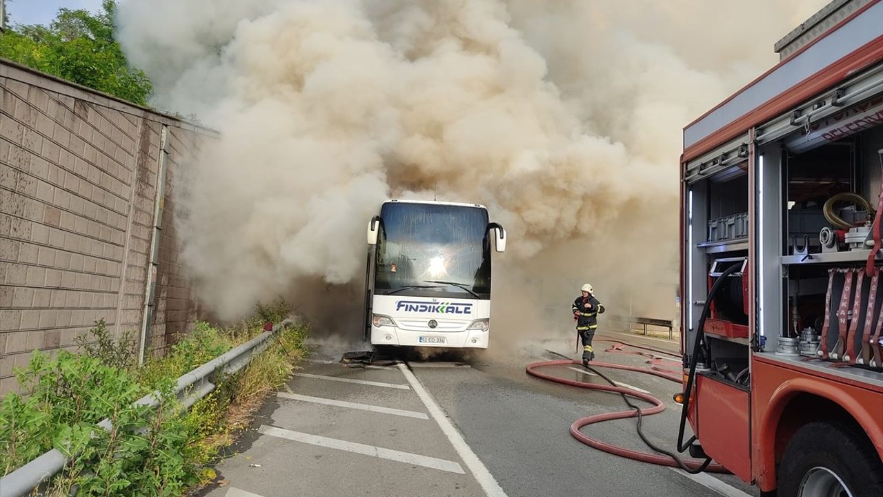 Ordu'da Yolcu Otobüsünde Yangın Kontrol Altına Alındı