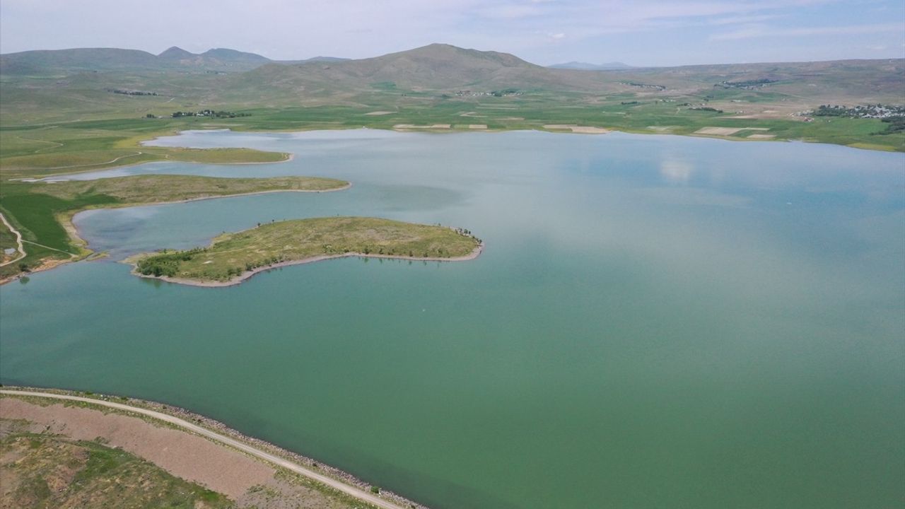 Patnos Barajı'ndaki Su Seviyesi Artıyor