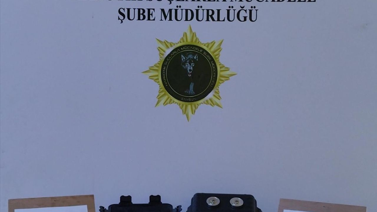 Samsun'da Narkotik Köpek 'Çakır' Uyuşturucuyu Ele Geçirdi