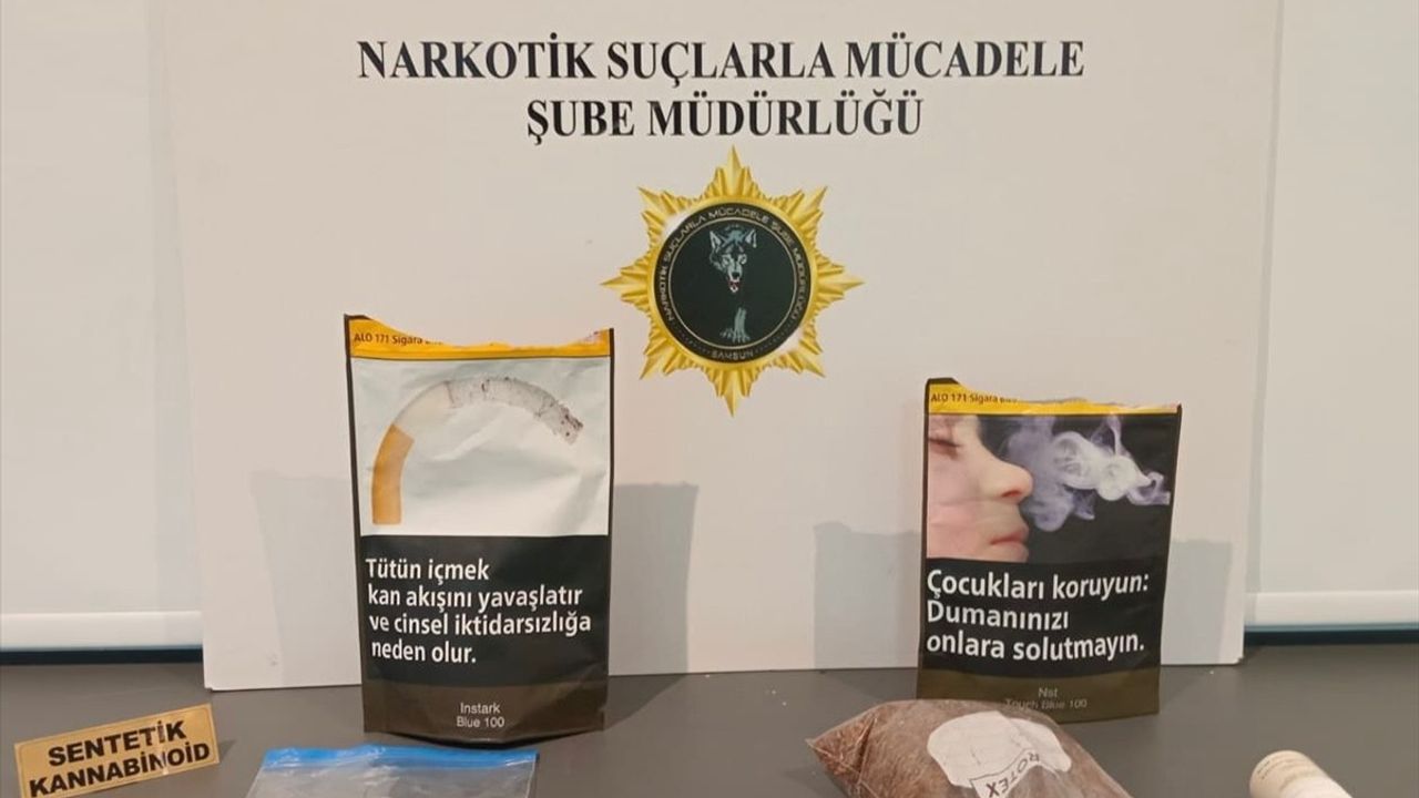 Samsun'da Tütün Paketi İçinde Uyuşturucu Ele Geçirildi