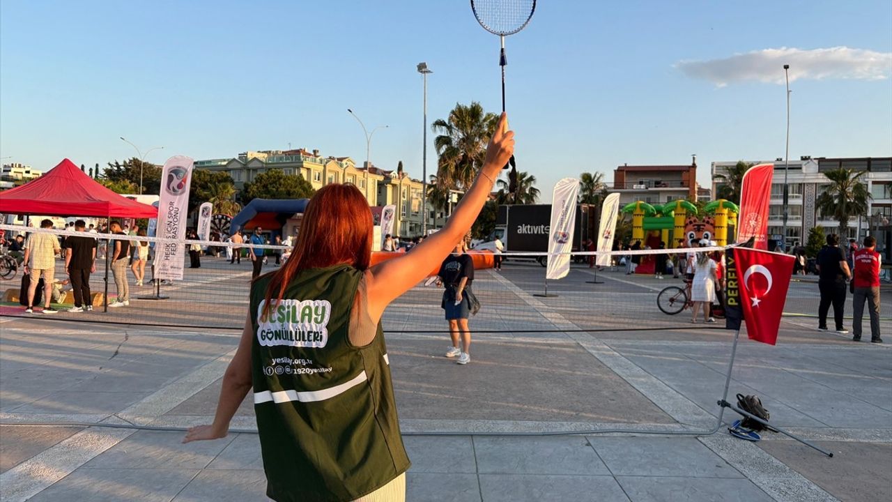 Samsun Gençlik ve Spor Festivali'nde Yeşilay Standı